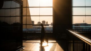 中小企業成長加速化補助金「2次公募」目前:100億宣言の早期手続きが必須に注意!